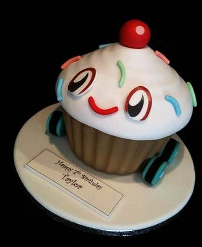 Moshi Monsters Cupcake  - Cake by Symphony in Sugar