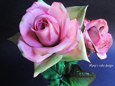  Rose invecchiate - Cake by rosycakedesigner