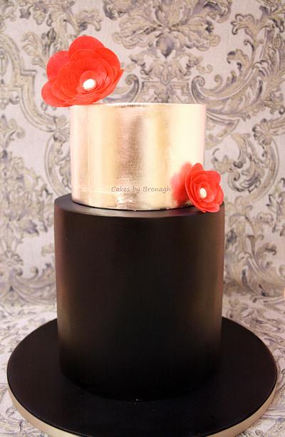 Navy and silver leaf wedding cake - Cake by Cakes by Bronagh