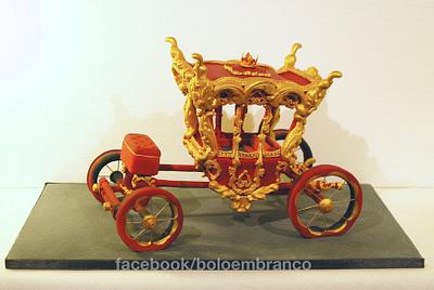 Royal Carriage (Coche Real) - Cake by Bolo em Branco [by Margarida Duarte]