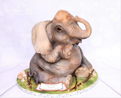 Elephant Cake  - Cake by DusiCake