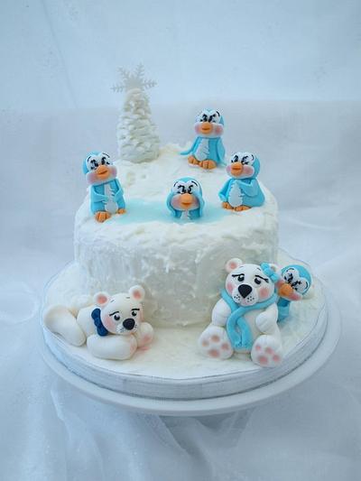 A snowy scene - Cake by Cakes By Heather Jane