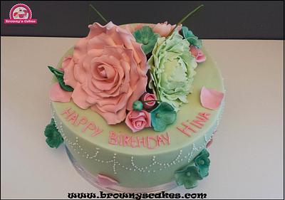 Flowers Cake - Cake by Browny's Cakes