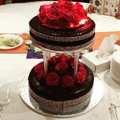 Roses cake - Cake by LegendaryCakes