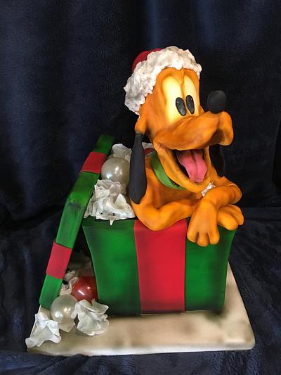 Pluto Christmas  - Cake by  Sue Deeble