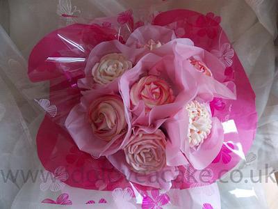 Mothers Day Cupcake Bouquets - Cake by IDoLoveaCake
