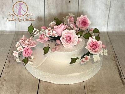Dusky pink Sugar flowers  - Cake by  Cakes by Carina