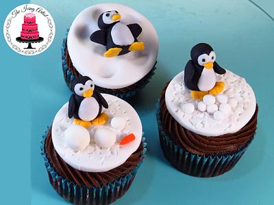 Christmas Winter Penguin Cupcakes Toppers! - Cake by The Icing Artist