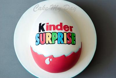 Kinder Surprise Cake - Cake by JoBP