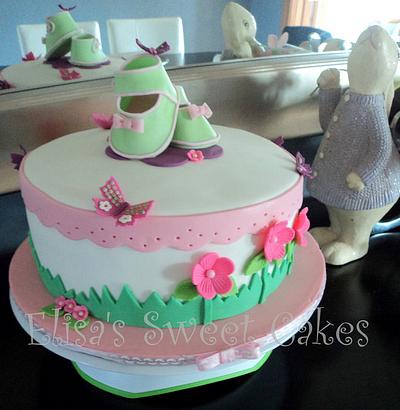 Baby Girl Cake - Cake by Elisa's Sweet Cakes