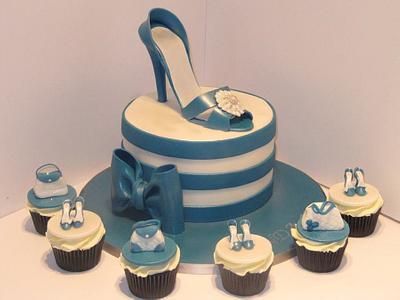 blue heel and minis :)  - Cake by d and k creative cakes