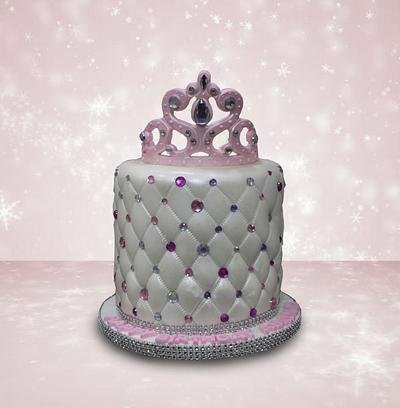 Pink Crown Cake - Cake by MsTreatz