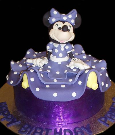 Purple Minnie Mouse - Cake by Nada