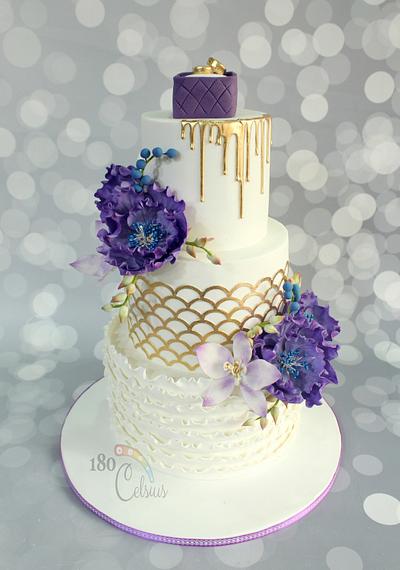 Graceful Violet - Cake by Joonie Tan