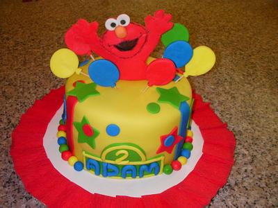 Elmo- 2nd birthday - Cake by zahra