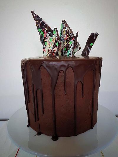 Chocolate drip cake - Cake by Dawn Wells