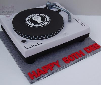 Northern soul turntable cake - Cake by Deb Williams Cakes