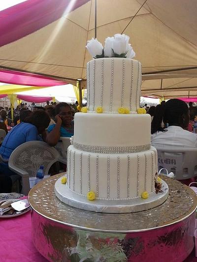 Wedding cake - Cake by SerwaPona