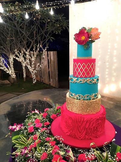 5 tier Wedding Cake  - Cake by Joonie Tan