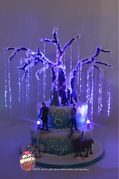 Frozen cake - Cake by Maria's
