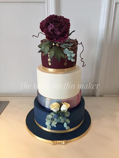 Peony wedding cake  - Cake by Andrea 