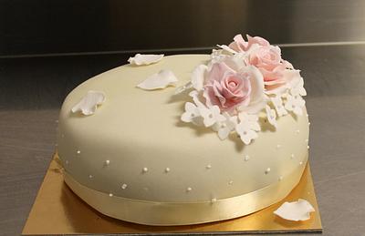 Roses - Cake by Anka
