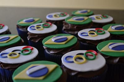 Olympic rings & Brazilian flag cupcakes  - Cake by Cakesbylala