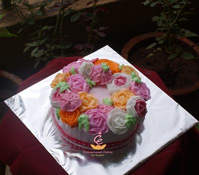 Wreath of Flowers - Cake by Sheeba 