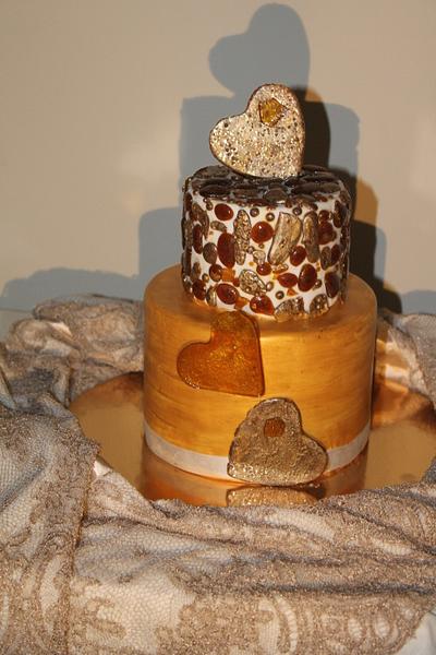 Gold Valentine wedding - Cake by Elena Michelizzi