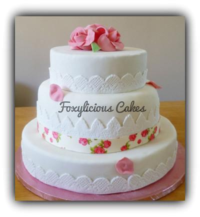 Floral Wedding Cake - Cake by Sweet Foxylicious