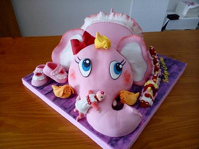 ELEPHANT CAKE FOR A BAPTISM - Cake by Camelia
