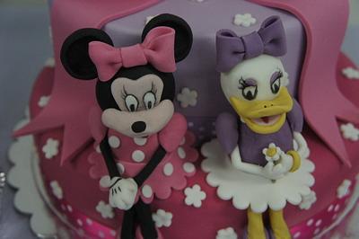 Minnie and Daisy cake - Cake by Maja Brookes