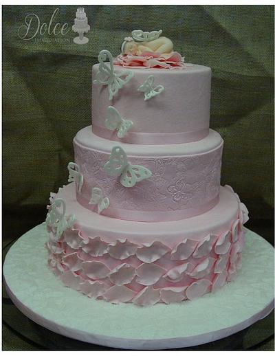 Pink Baby Butterfly - Cake by Esperanza Mendez