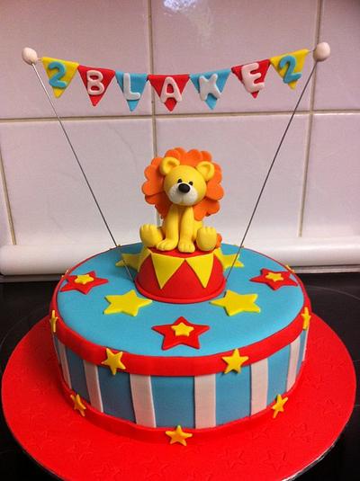 Circus Lion - Cake by Mardie Makes Cakes
