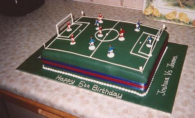 Football pitch - Cake by Iced Images Cakes (Karen Ker)