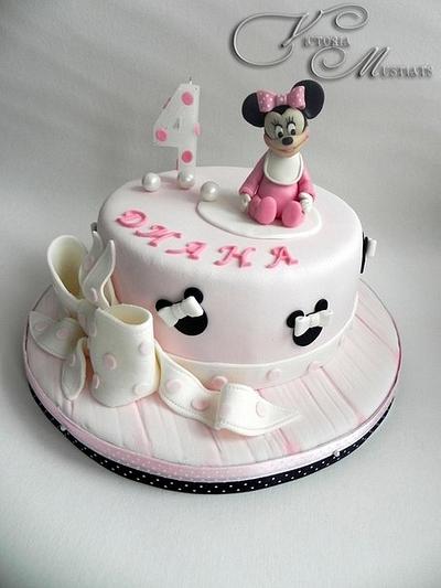 Minnie Mouse - Cake by Victoria