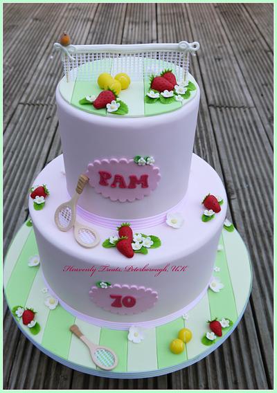 Tennis and strawberries :-) - Cake by Heavenly Treats by Lulu