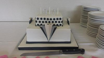 Art Deco 90th - Cake by CakeNerdOz
