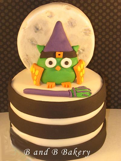 Halloween Owl - Cake by CakeLuv