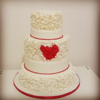 ruffle Wedding cake  - Cake by Sabrina Adamo 