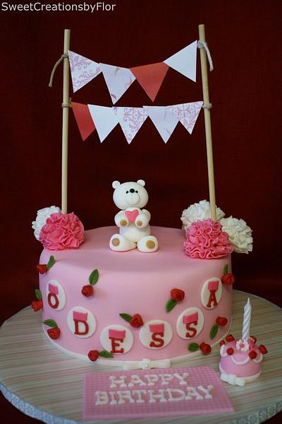 First Birthday Bunting Style Cake - Cake by SweetCreationsbyFlor