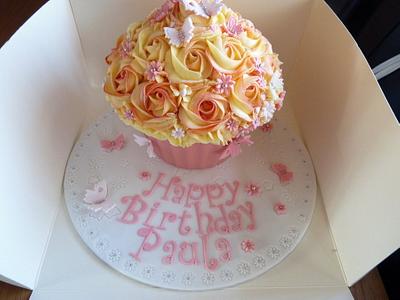 Pink Giant Cupcake - Cake by Sharon Todd