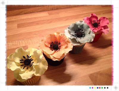 Anemone Cupcakes - Cake by Lindsay
