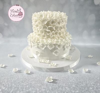 White Floral Engagement Cake - Cake by Hend Taha-HODZI CAKES