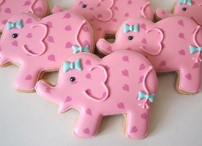Elephant cookies - Cake by Kim