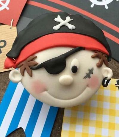 Pirate boy Cupcake  - Cake by Agnes Linsen
