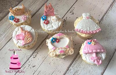 Princess cupcakes - Cake by Cupcakes la louche wedding & novelty cakes