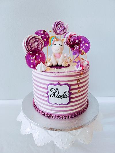 Unicorn with lollipops - Cake by alenascakes