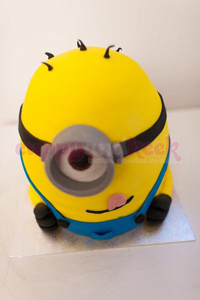 Minion cake - Cake by Cuppy And Keek
