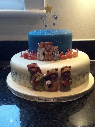 Family Christmas Cake - Cake by Lisascakes